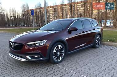 Купе Buick Regal 2018 в Черкассах