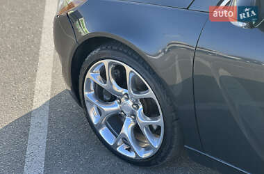 Седан Buick Regal 2011 в 