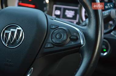 Универсал Buick Regal 2018 в 