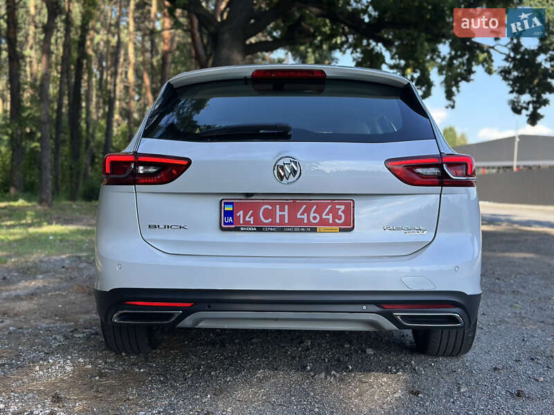 Седан Buick Regal 2018 в Киеве