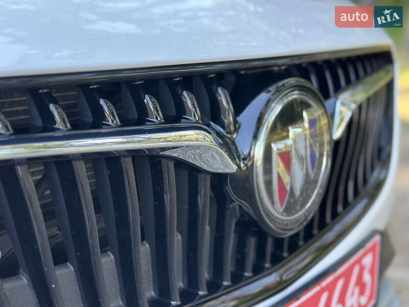 Седан Buick Regal 2018 в Киеве