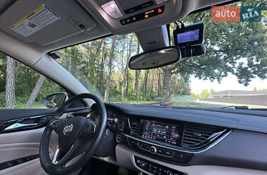 Седан Buick Regal 2018 в Киеве