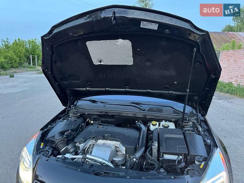 Седан Buick Regal 2016 в Киеве