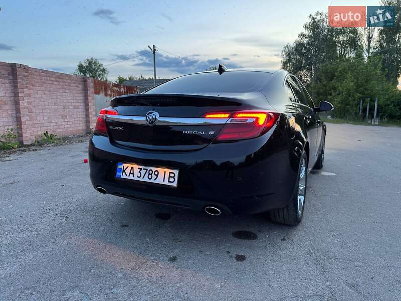 Седан Buick Regal 2016 в Киеве