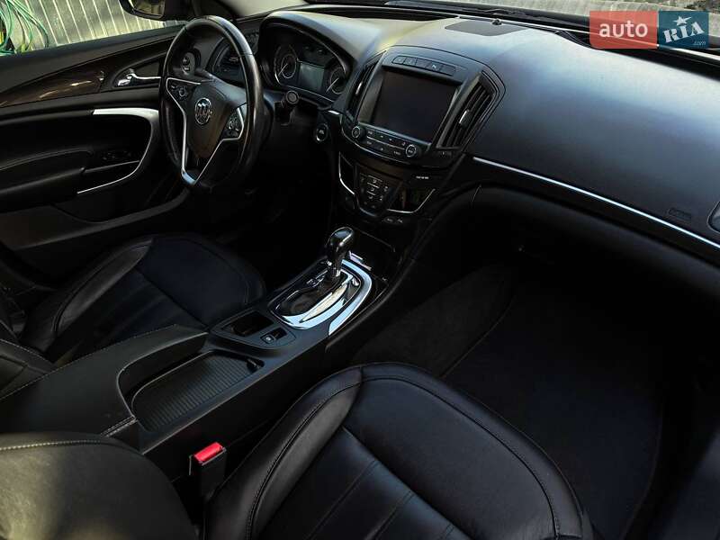 Седан Buick Regal 2016 в Киеве