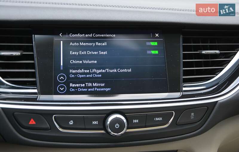 Седан Buick Regal 2018 в Киеве фото 31 Седан Buick Regal 2018 в Киеве