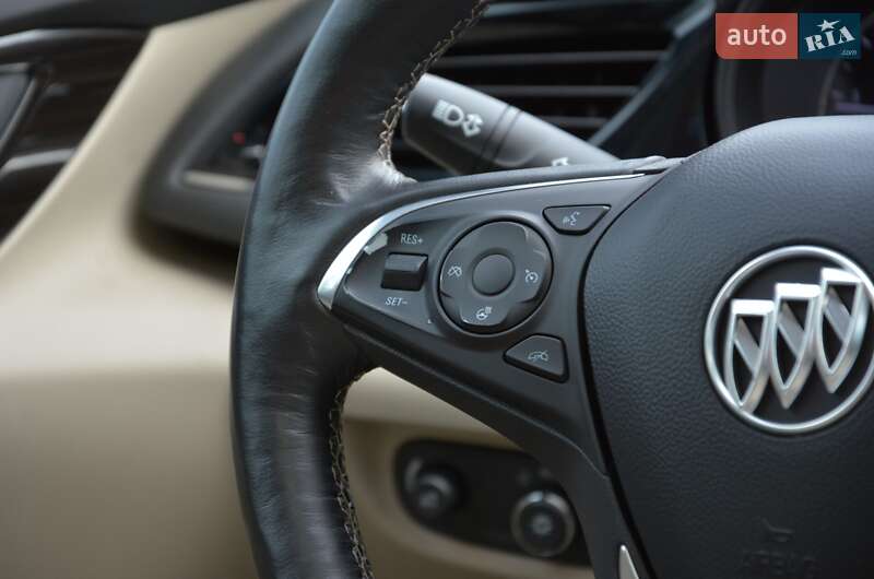Седан Buick Regal 2018 в Киеве фото 45 Седан Buick Regal 2018 в Киеве