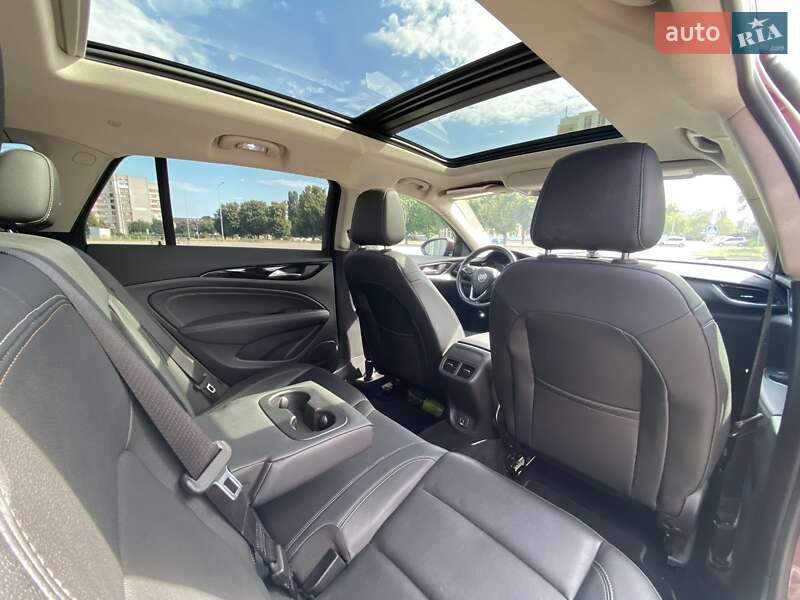 Купе Buick Regal 2018 в Черкассах