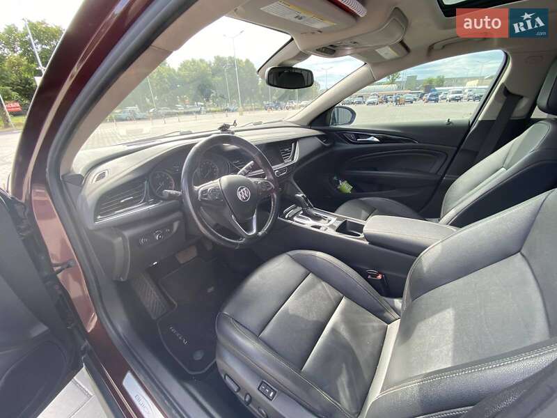 Купе Buick Regal 2018 в Черкассах