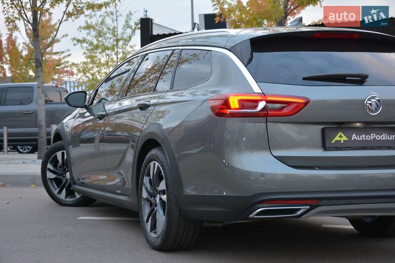 Седан Buick Regal 2018 в Киеве