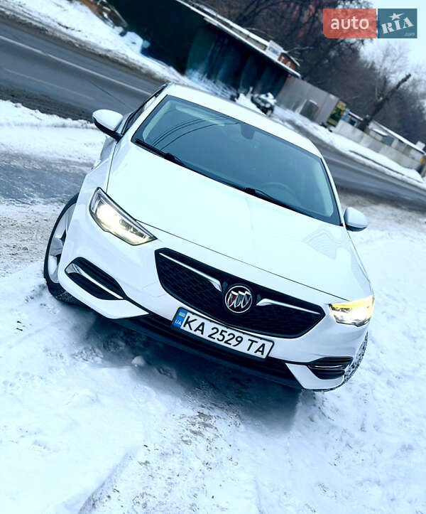 Седан Buick Regal 2018 в Киеве фото Седан Buick Regal 2018 в Киеве
