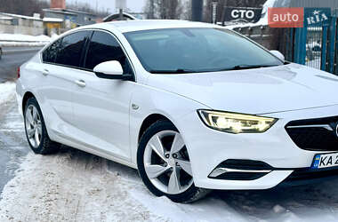 Седан Buick Regal 2018 в Киеве