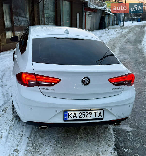 Седан Buick Regal 2018 в Киеве фото 11 Седан Buick Regal 2018 в Киеве
