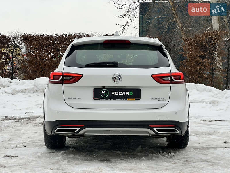 Седан Buick Regal 2018 в Києві