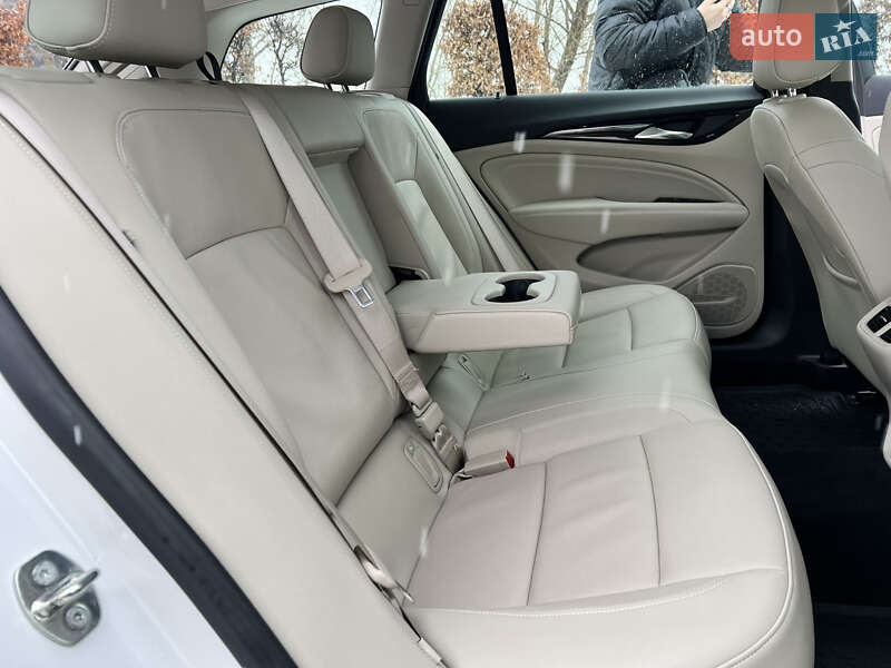 Седан Buick Regal 2018 в Києві