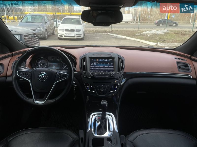 Седан Buick Regal 2016 в Киеве