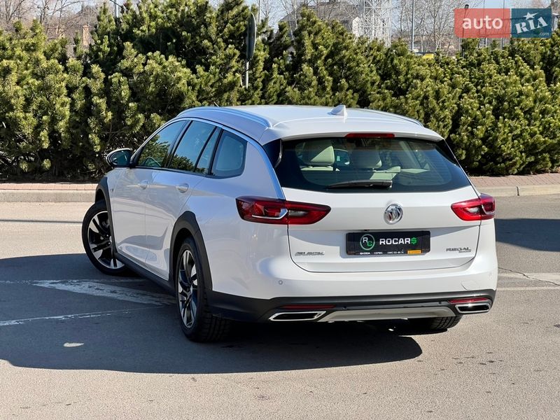 Седан Buick Regal 2018 в Києві