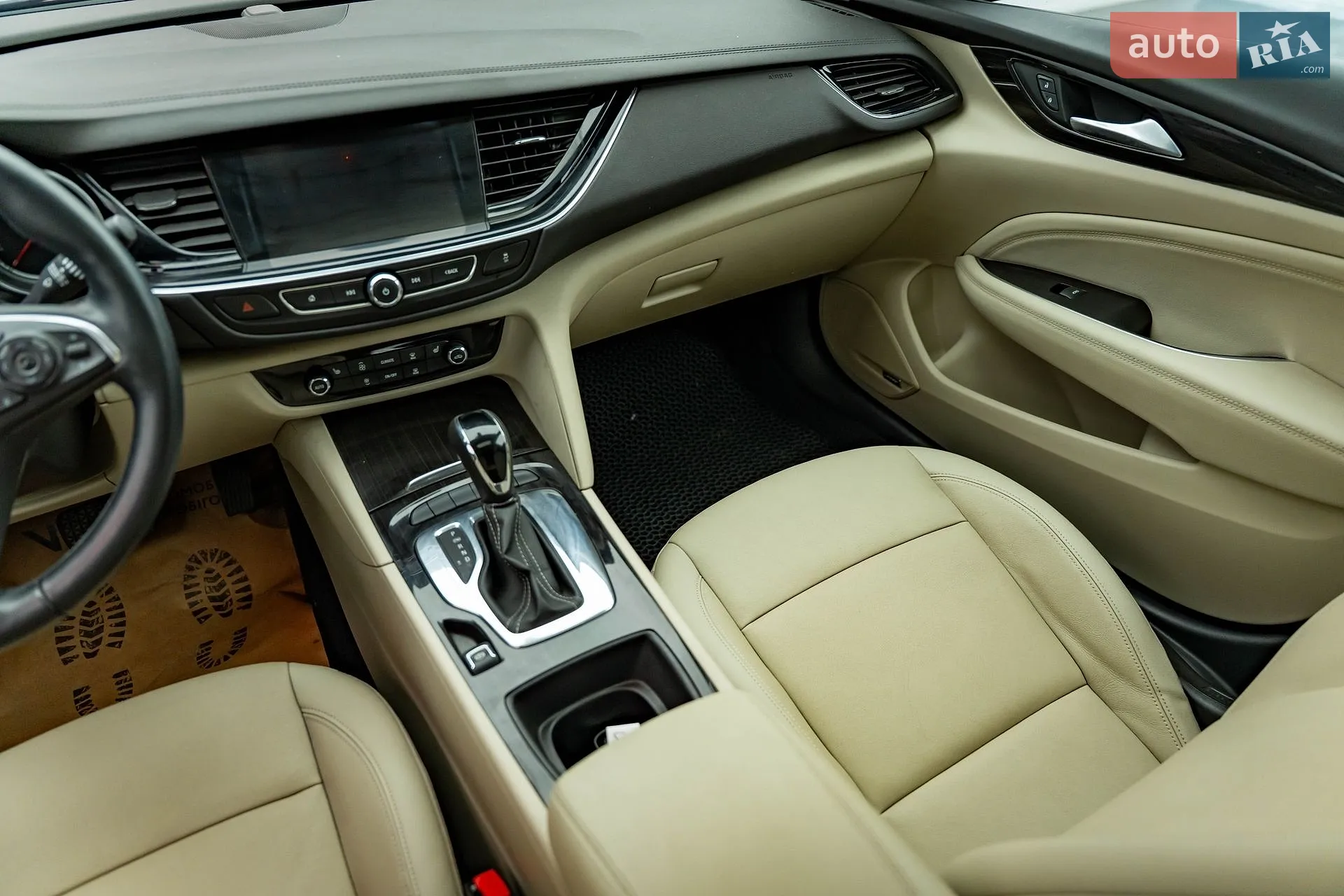 2018 Buick Regal - мініатюра 12