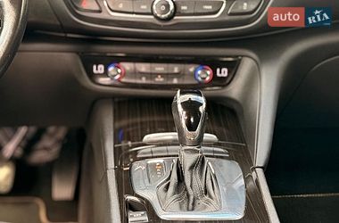 Седан Buick Regal 2018 в Киеве фото 23 Седан Buick Regal 2018 в Киеве