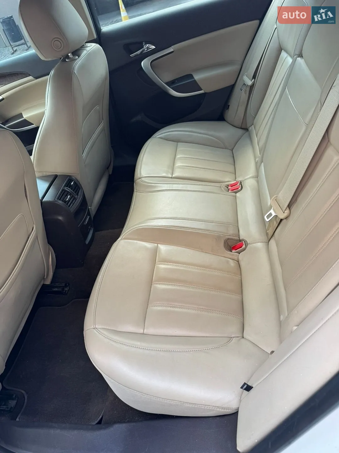 2012 Buick Regal - мініатюра 11