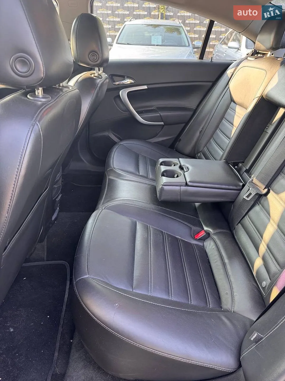 2011 Buick Regal - мініатюра 8