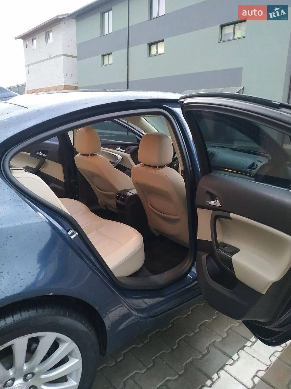 2010 Buick Regal - мініатюра 11