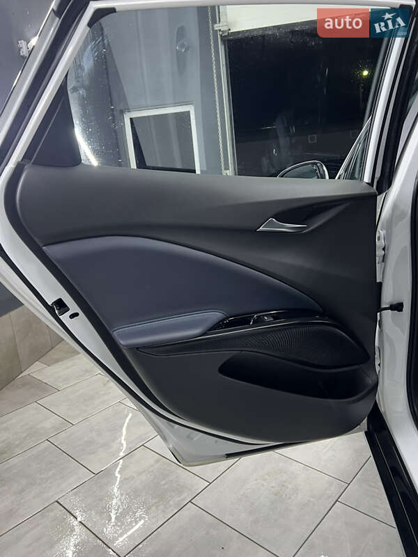 Универсал Buick Velite 6 Plus 2023 в Дрогобыче