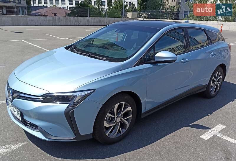 Универсал Buick Velite 6 Plus 2019 в 