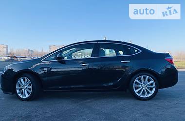 Седан Buick Verano 2012 в Кривом Роге