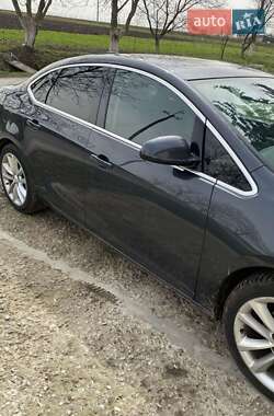 Седан Buick Verano 2015 в 
