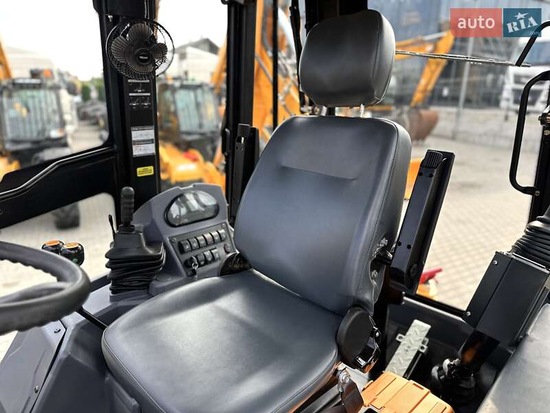 Экскаватор погрузчик Bull HD 100 2024 в Ровно