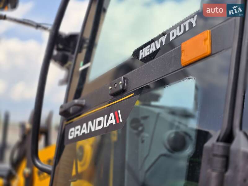 Екскаватор навантажувач Bull HD 100 2025 в Рівному