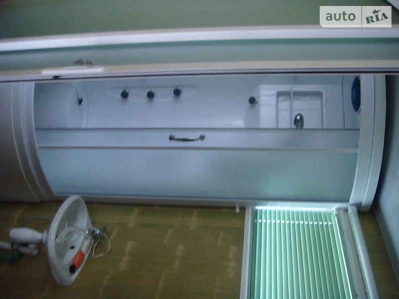 Другой водный транспорт Buster Phantom Cabin 2010 в Киеве