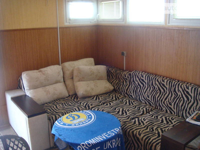 Другой водный транспорт Buster Phantom Cabin 2010 в Киеве