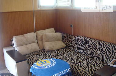 Другой водный транспорт Buster Phantom Cabin 2010 в 