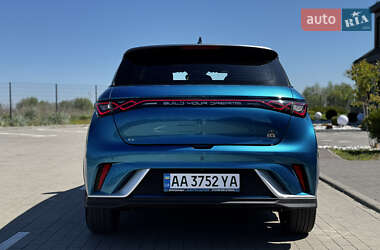 Хэтчбек BYD Dolphin 2022 в 