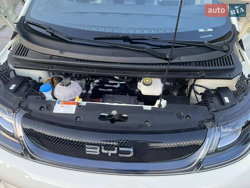 Хэтчбек BYD Dolphin 2025 в Одессе фото 8 Хэтчбек BYD Dolphin 2025 в Одессе