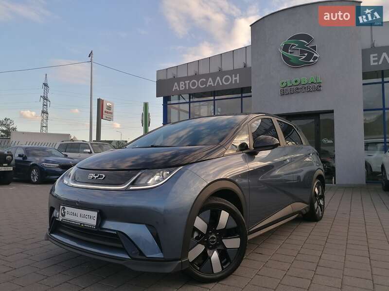 BYD Dolphin 2024