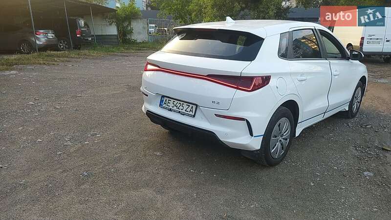 Хетчбек BYD E2 2022 в Дніпрі фото 11 Хетчбек BYD E2 2022 в Дніпрі