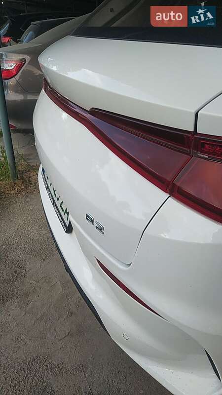 Хетчбек BYD E2 2022 в Дніпрі фото 16 Хетчбек BYD E2 2022 в Дніпрі