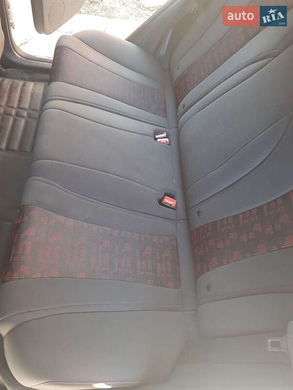 Хэтчбек BYD E2 2023 в Кропивницком фото 8 Хэтчбек BYD E2 2023 в Кропивницком