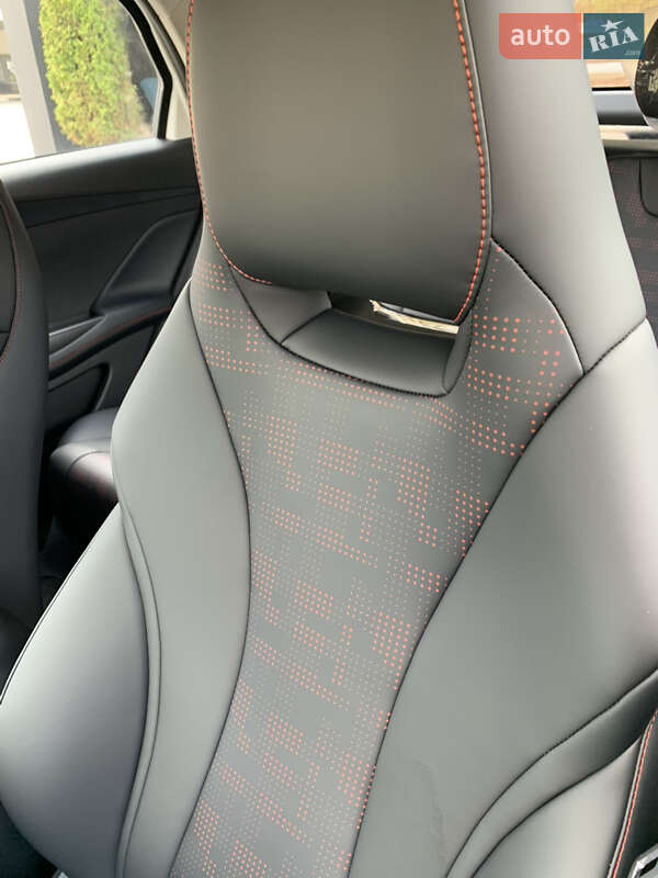 Хетчбек BYD E2 2025 в Чернівцях фото 25 Хетчбек BYD E2 2025 в Чернівцях