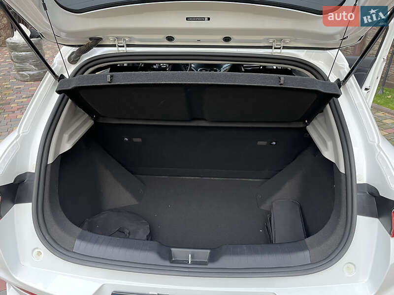 Внедорожник / Кроссовер BYD E2 2023 в Киеве