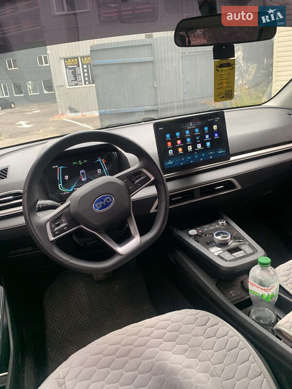 Хэтчбек BYD E2 2022 в Киеве фото 7 Хэтчбек BYD E2 2022 в Киеве