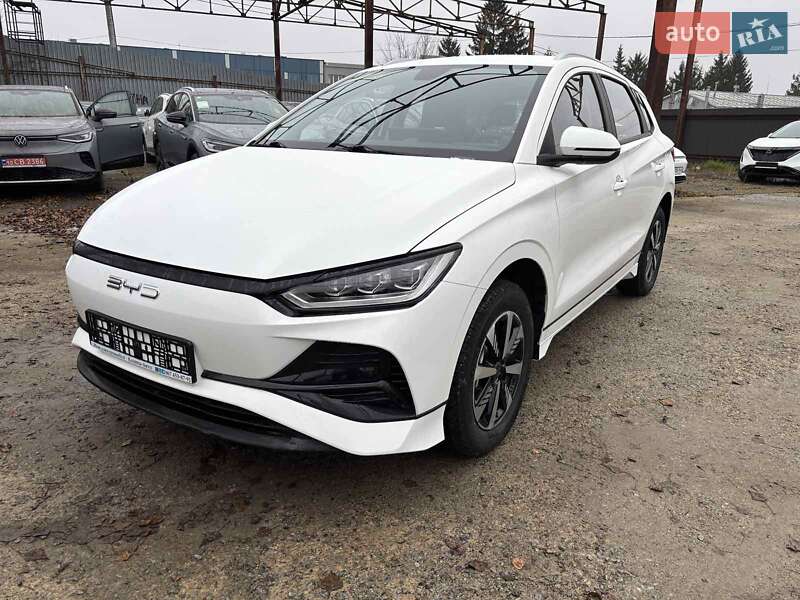 BYD E2 2025