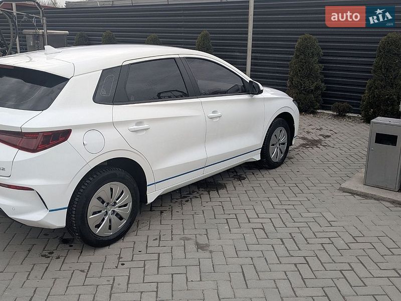 Хэтчбек BYD E2 2022 в Ивано-Франковске