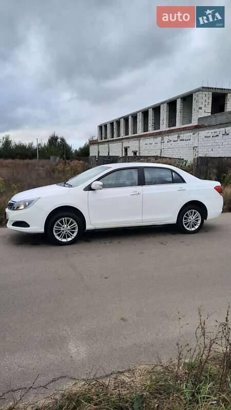 Седан BYD E5 2019 в Киеве