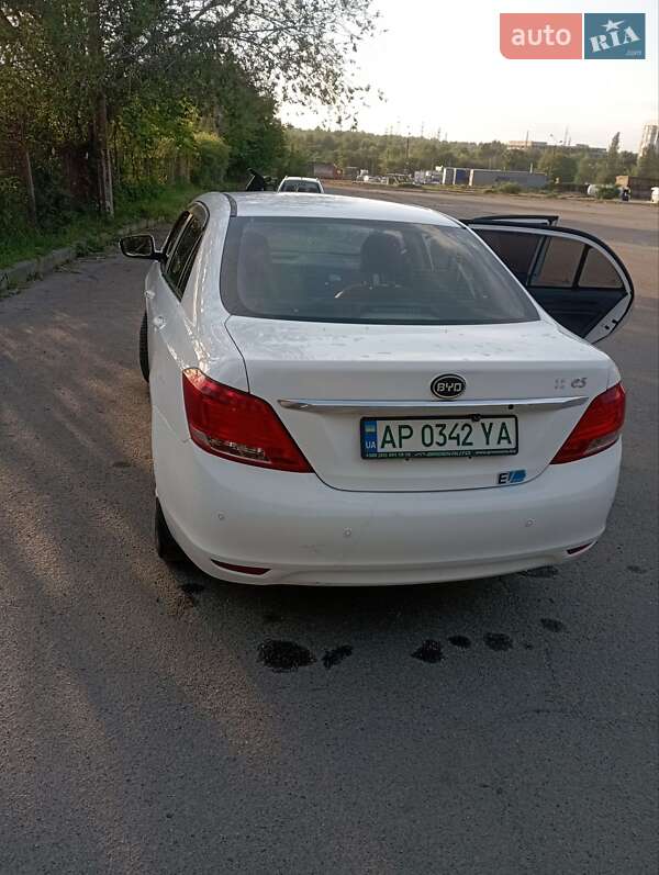 Седан BYD E5 2016 в Запорожье