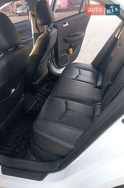 Седан BYD E5 2016 в 