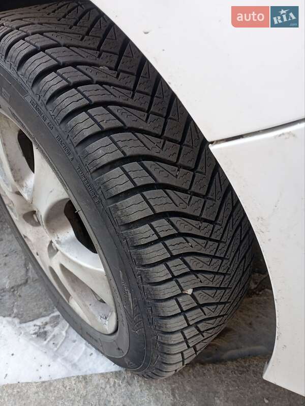 Седан BYD E5 2016 в Запорожье